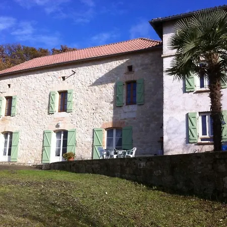 Chez Meme Coucou Holiday home *